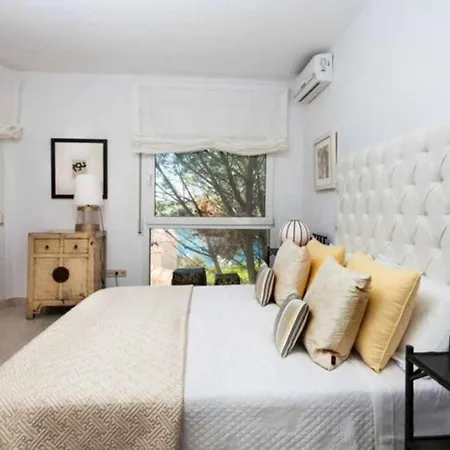 Lantana -vistas Unicas Al Puerto De Mahon * Cala Llonga (Menorca)