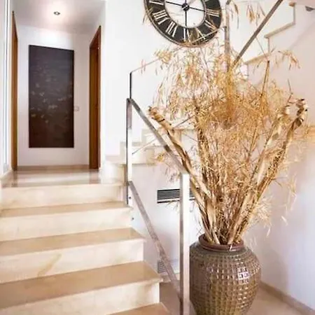 Villa Lantana Lujo Y Estilo Con Vistas Unicas Al Puerto De Mahon Cala Llonga (Menorca)